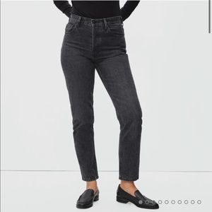 Everlane ‘90s Cheeky Jean - washed black color